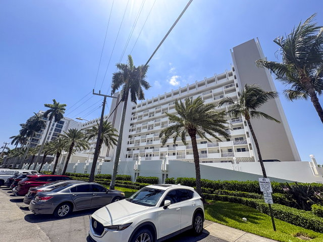 Bayshore Towers  photo 3